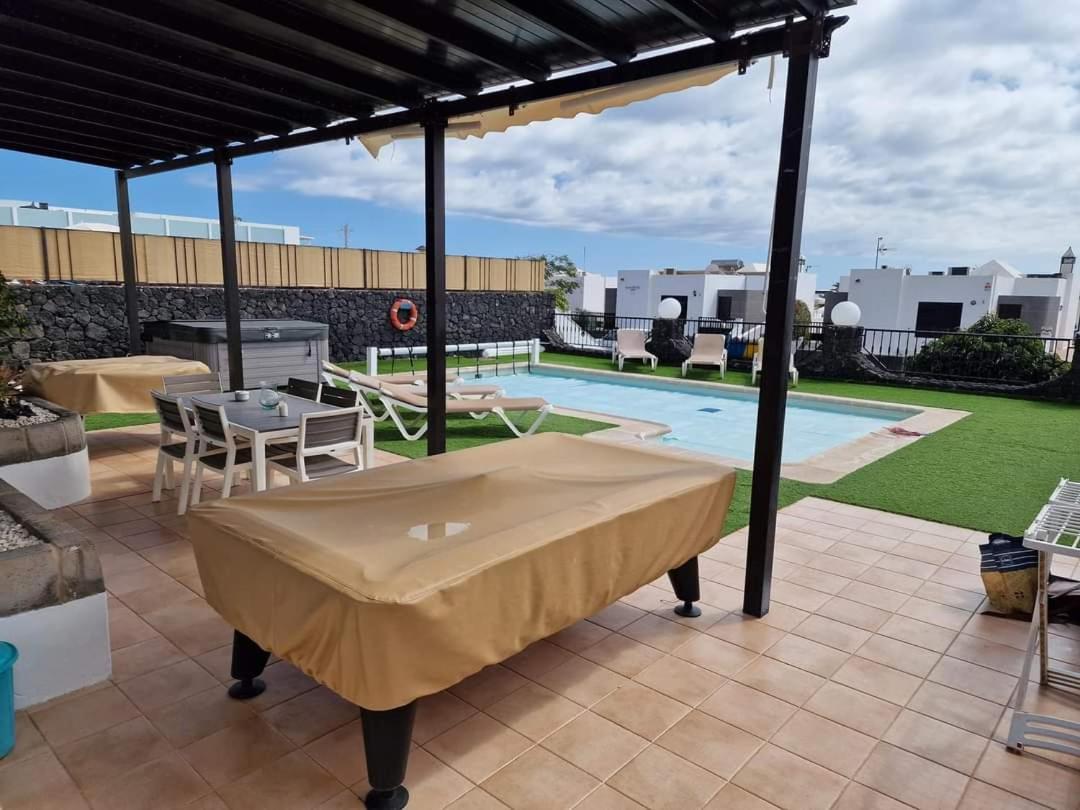 Villa Juanita, Puerto Del Carmen, Lanzarote Тиас Экстерьер фото